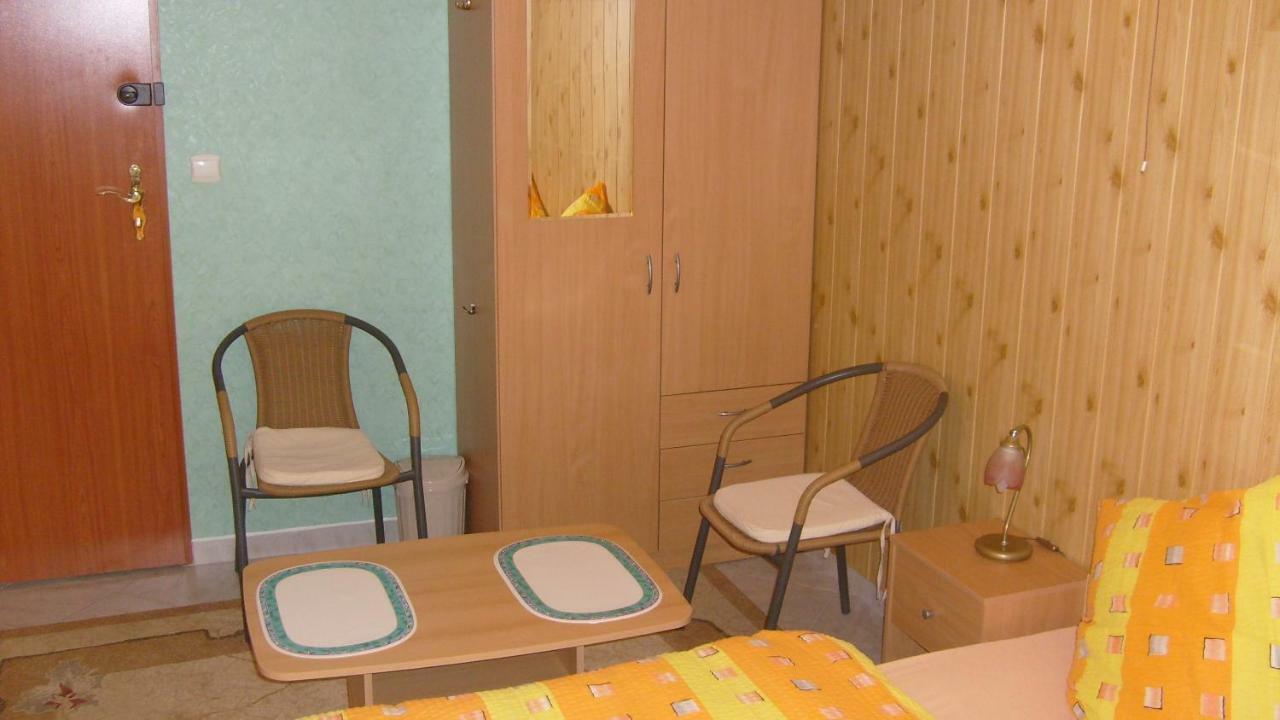 Apartament Na Wrzosach Torun Exterior photo