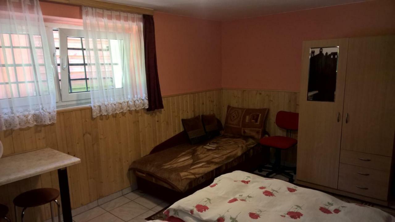Apartament Na Wrzosach Torun Exterior photo